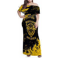 Personalized Bison Buffalo Soldiers Family Matching Off Shoulder Maxi Dress and Hawaiian Shirt American Heroes - Black Grunge Style - Wonder Print Shop