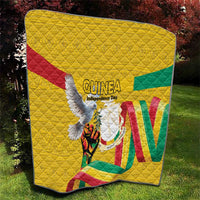Guinea Independence Day Quilt Coat Of Arms With African Pattern - Wonder Print Shop