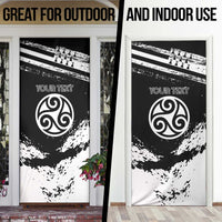 Brittany Door Cover Coat Of Arms With Triskelion - Grunge Style - Wonder Print Shop