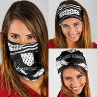 Brittany Neck Gaiter Coat Of Arms With Triskelion - Grunge Style - Wonder Print Shop