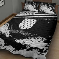 Brittany Quilt Bed Set Coat Of Arms With Triskelion - Grunge Style - Wonder Print Shop