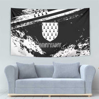Brittany Tapestry Coat Of Arms With Triskelion - Grunge Style - Wonder Print Shop