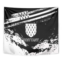 Brittany Tapestry Coat Of Arms With Triskelion - Grunge Style - Wonder Print Shop