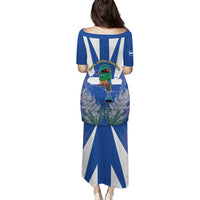 El Salvador Puletasi Turquoise-Browed Motmot With Coat Of Arms - Wonder Print Shop