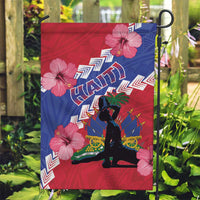 Haiti Garden Flag Neg Maron Polynesian