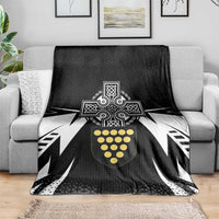 Cornwall Celtic Cross Blanket Coat Of Arms With Celtic Pattern - Wonder Print Shop