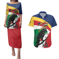Personalized Seychelles Independence Day Couples Matching Puletasi and Hawaiian Shirt Coat Of Arms Black Parrot