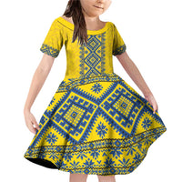 Blue Ukraine Folk Patterns Family Matching Off Shoulder Short Dress and Hawaiian Shirt Simple Style