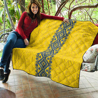 Blue Ukraine Folk Patterns Quilt Simple Style