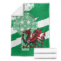 Wales Celtic Cross Blanket Cymru Am Byth Green Version - Wonder Print Shop