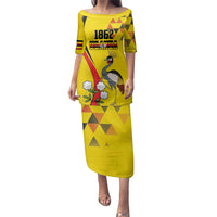 Personalized Uganda Independence Day Family Matching Puletasi and Hawaiian Shirt Grey Crowned Crane Bird - Wonder Print Shop