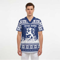 Finland Christmas Hannunvaakuna Scrub Top Hyvaa Joulua Nordic Snow Lion Blue Version - Wonder Print Shop
