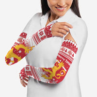Finland Christmas Hannunvaakuna Arm Sleeves Hyvaa Joulua Nordic Snow Lion Red Version - Wonder Print Shop