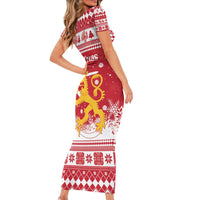 Finland Christmas Hannunvaakuna Family Matching Short Sleeve Bodycon Dress and Hawaiian Shirt Hyvaa Joulua Nordic Snow Lion Red Version - Wonder Print Shop