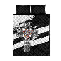 Isle of Man Celtic Cross Quilt Bed Set Triskelion Emblem - Wonder Print Shop
