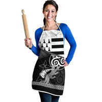 Brittany Ermine Celtic Apron Black Celtic Triskels - Wonder Print Shop