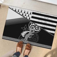Brittany Ermine Celtic Rubber Doormat Black Celtic Triskels - Wonder Print Shop