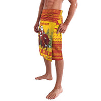 Personalized Spain Christmas Lavalava Santa Riding Red Bull Feliz Navidad - Wonder Print Shop