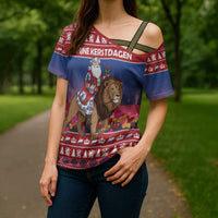 Netherlands Christmas Personalized Cross Shoulder Shirt Santa Riding Lion Fijne Kerstdagen - Wonder Print Shop