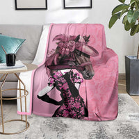 Kentucky Horse Racing Blanket Derby Ladies With Roses