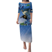 Personalized Estonia Puletasi Barn Swallow Cornflower Flower