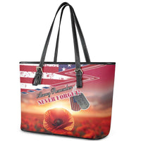 USA Veterans Day Leather Tote Bag Poppy Flowers With Flag Grunge - Wonder Print Shop