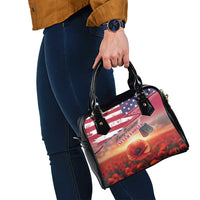 USA Veterans Day Shoulder Handbag Poppy Flowers With Flag Grunge