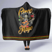 Mexico Cinco de Mayo Hooded Blanket El Dia de la Batalla de Puebla