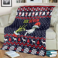 Grinch Hand Six Seven Xmas Blanket Meme Gen Alpha Slang - Wonder Print Shop