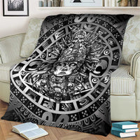 Mexico Aztec Warrior Goddess Blanket Aztec Skull Tribal Calender Silver Spirit - Wonder Print Shop