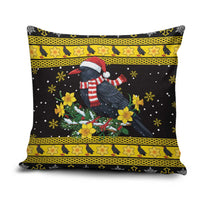 Flintshire Wales Christmas Pillow Cover Welsh Red-billed Chough with Daffodil - Wonder Print Shop