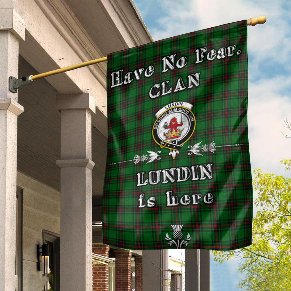 lundin-clan-tartan-flag-family-crest-have-no-fear-tartan-garden-flag