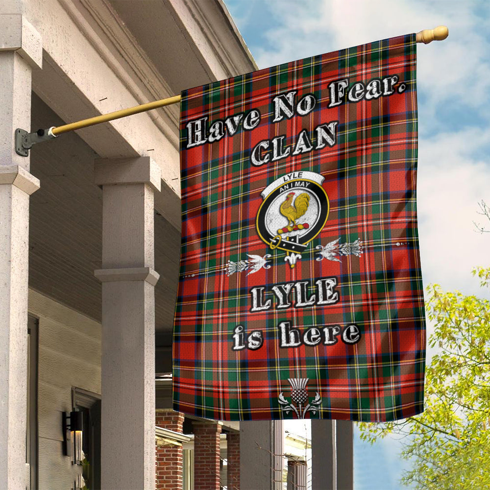 lyle-clan-tartan-flag-family-crest-have-no-fear-tartan-garden-flag