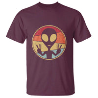 UFO Lover Funny Retro 80's Style Vintage Alien Space Gift T Shirt - Wonder Print Shop