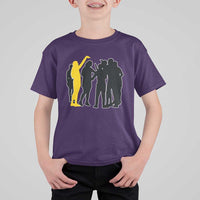 Viral Basketball Pointing Huddle T Shirt For Kid Funny Women Sports Culture Meme Yellow Silhouette Graphic