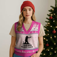 Idaho Shoots Back Minimalist Gunslinger Silhouette State Pride Graphic V-Neck Knit Sweater Vest