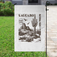 Vintage Saguaro National Park Est 1994 Graphic Garden Flag Retro Arizona Desert Mountain Hiking Souvenir