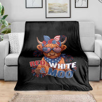 Red White and Moo Funny Patriotic Highland Cow Throw Blanket Cute American Flag Sunglasses and Bandana Summer Fireworks