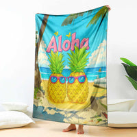 Aloha Sunglasses Pineapples Tropical Hawaii Throw Blanket Beach Vacation Oasis Summer Vibes