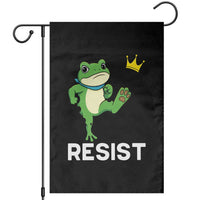 Resist Frog Kicking Crown Garden Flag Funny No Kings In America Free Portland - Wonder Print Shop