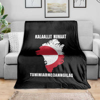 Kalaallit Nunaat Tuniniagaanngilaq Greenlandic Throw Blanket Greenland Is Not For Sale Patriotic Grunge Flag