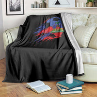 Haitian Flag Soccer Ball Splatter Graphic Throw Blanket Haiti Football Sports Fan