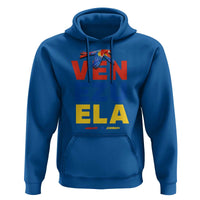 Venezuela Pride Flying Scarlet Macaw Hoodie Ara Macao Guacamaya Venezuelan Pride Tropical Bird