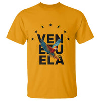 Venezuela Pride Flying Macaw T Shirt Ara Macao Guacamaya Venezuelan Pride Tropical Bird
