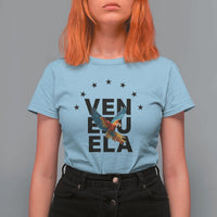 Venezuela Pride Flying Macaw T Shirt For Women Ara Macao Guacamaya Venezuelan Pride Tropical Bird
