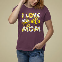 I Love Being A Mom Sunflower Bee Queen Bee Mother's Day Shirt for Mom Women, Bee T-shirt, Bee Lover Gift, Insect Shirts, Floral Bee, Mom Shirt T Shirt For Women - Wonder Print Shop