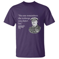 Funny Vintage Ship Captain Saying T Shirt No One Remembers the Icebergs You Did Not Hit Dark Humor