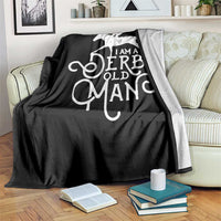 I Am A Derby Old Man Vintage Distressed Graphic Throw Blanket Classic Horse Racing Enthusiast Father’s Day Gift