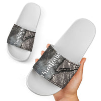 Hunting Rifle Slide Sandals Grunge Wilderness Marsh Scene with Rustic Outdoor