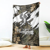 Deer Skull Hunting Blanket Camo Forest Grunge Buck Skull Crossed Rifles Target